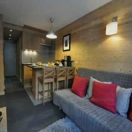 Apartment Lauzieres